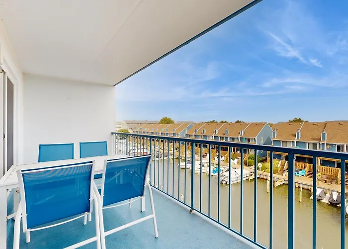 Blue Marlin Unit 302